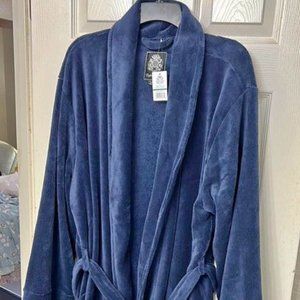 English Laundry Men’s NWT L/XL Navy Robe